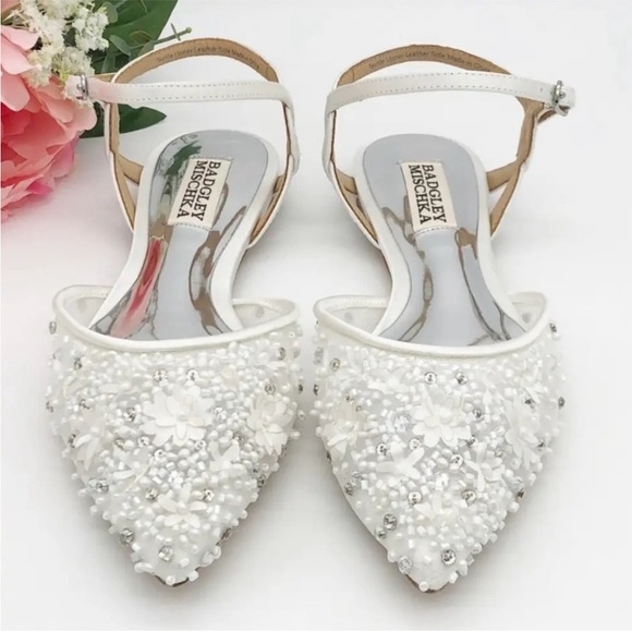 Badgley Mischka Carissa Pointed Toe Flat Size 9 - Picture 2 of 15